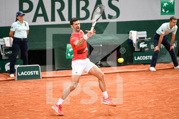 2022-05-25 - Novak Djokovic of Serbia during the French Open, Grand Slam tennis tournament on May 25, 2022 at Roland-Garros stadium in Paris, France - ROLAND-GARROS 2022, FRENCH OPEN 2022, GRAND SLAM TENNIS TOURNAMENT - INTERNATIONALS - TENNIS