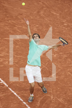 2022-05-25 - Albert Ramos-Vinolas of Spain during day 4 of the French Open 2022, a tennis Grand Slam tournament on May 25, 2022 at Roland-Garros stadium in Paris, France - ROLAND-GARROS 2022, FRENCH OPEN 2022, GRAND SLAM TENNIS TOURNAMENT - INTERNATIONALS - TENNIS