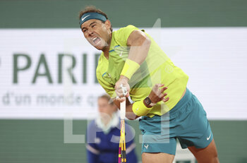 2022-05-25 - Rafael Nadal of Spain during day 4 of the French Open 2022, a tennis Grand Slam tournament on May 25, 2022 at Roland-Garros stadium in Paris, France - ROLAND-GARROS 2022, FRENCH OPEN 2022, GRAND SLAM TENNIS TOURNAMENT - INTERNATIONALS - TENNIS