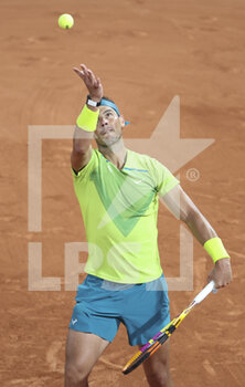 2022-05-25 - Rafael Nadal of Spain during day 4 of the French Open 2022, a tennis Grand Slam tournament on May 25, 2022 at Roland-Garros stadium in Paris, France - ROLAND-GARROS 2022, FRENCH OPEN 2022, GRAND SLAM TENNIS TOURNAMENT - INTERNATIONALS - TENNIS