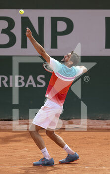 2022-05-26 - Marin Cilic of Croatia during day 5 of the French Open 2022, Roland-Garros 2022, second Grand Slam tennis tournament of the season on May 26, 2022 at Roland-Garros stadium in Paris, France - TENNIS - ROLAND GARROS 2022 - WEEK 1 PART 2 - INTERNATIONALS - TENNIS