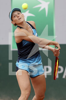 2022-05-27 - Varvara Gracheva of Romania during day 6 of the French Open 2022, Roland-Garros 2022, second Grand Slam tennis tournament of the season on May 27, 2022 at Roland-Garros stadium in Paris, France - TENNIS - ROLAND GARROS 2022 - WEEK 1 PART 2 - INTERNATIONALS - TENNIS