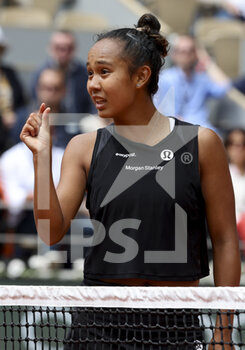 2022-05-27 - Leylah Fernandez of Canada during day 6 of the French Open 2022, Roland-Garros 2022, second Grand Slam tennis tournament of the season on May 27, 2022 at Roland-Garros stadium in Paris, France - TENNIS - ROLAND GARROS 2022 - WEEK 1 PART 2 - INTERNATIONALS - TENNIS