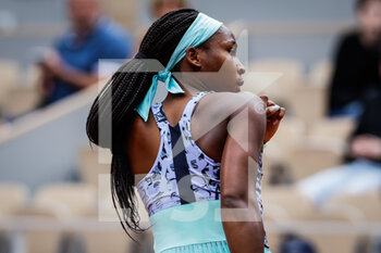 2022-05-29 - Coco GAUFF of United States celebrates his point during the Day eight of Roland-Garros 2022, French Open 2022, Grand Slam tennis tournament on May 29, 2022 at Roland-Garros stadium in Paris, France - TENNIS - ROLAND GARROS 2022 - WEEK 2 - INTERNATIONALS - TENNIS