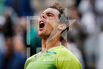 2022-05-29 - Rafael NADAL of Spain celebrates his point during the Day eight of Roland-Garros 2022, French Open 2022, Grand Slam tennis tournament on May 29, 2022 at Roland-Garros stadium in Paris, France - TENNIS - ROLAND GARROS 2022 - WEEK 2 - INTERNATIONALS - TENNIS