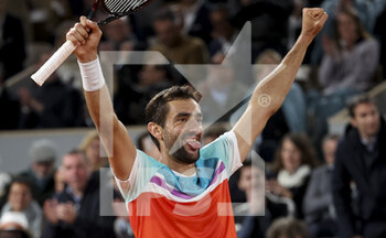 2022-05-30 - Marin Cilic of Croatia celebrates his victory during day 9 of Roland-Garros 2022, French Open 2022, second Grand Slam tennis tournament of the season on May 30, 2022 at Roland-Garros stadium in Paris, France - TENNIS - ROLAND GARROS 2022 - WEEK 2 - INTERNATIONALS - TENNIS