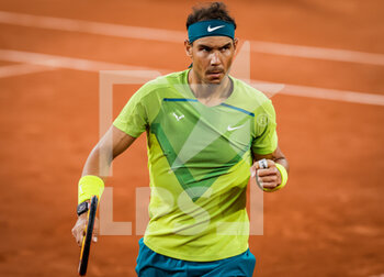 2022-05-31 - Rafael NADAL of Spain celebrates his point during the Day ten of Roland-Garros 2022, French Open 2022, Grand Slam tennis tournament on May 31, 2022 at Roland-Garros stadium in Paris, France - TENNIS - ROLAND GARROS 2022 - WEEK 2 - INTERNATIONALS - TENNIS