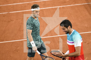 2022-06-03 - Casper Ruud of Norway and Marin Cilic of Croatia during the French Open, Grand Slam tennis tournament on June 3, 2022 at Roland-Garros stadium in Paris, France. - TENNIS - ROLAND GARROS 2022 - WEEK 2 - INTERNATIONALS - TENNIS