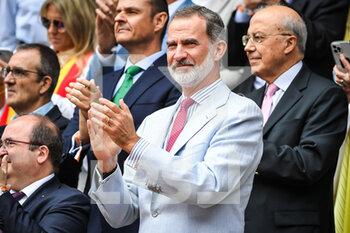 2022-06-05 - King Felipe VI of Spain during the Day fifteen of Roland-Garros 2022, French Open 2022, Grand Slam tennis tournament on June 05, 2022 at Roland-Garros stadium in Paris, France - TENNIS - ROLAND GARROS 2022 - WEEK 2 - INTERNATIONALS - TENNIS