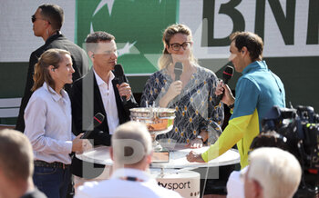 2022-06-05 - Justine Henin, Laurent Luyat, Mary Pierce interview for France Televisions Rafael Nadal of Spain following the men's final during day 15 of Roland-Garros 2022, French Open 2022, second Grand Slam tennis tournament of the season on June 5, 2022 at Roland-Garros stadium in Paris, France - TENNIS - ROLAND GARROS 2022 - WEEK 2 - INTERNATIONALS - TENNIS