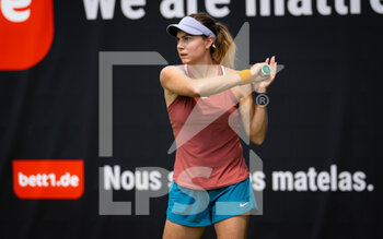 2022-06-13 - Stefanie Voegele of Switzerland in action against Leolia Jeanjean of France during the second qualifications round at the 2022 bett1Open WTA 500 tennis tournament on June 12, 2022 at Rot-Weiss Tennis Club in Berlin, Germany - TENNIS - WTA - 2022 BETT1OPEN - INTERNATIONALS - TENNIS