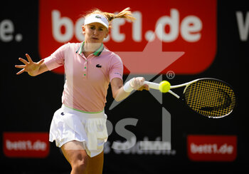 2022-06-13 - Jil Teichmann of Switzerland in action against Daria Saville of Australia during the first round of the 2022 bett1Open WTA 500 tennis tournament on June 13, 2022 at Rot-Weiss Tennis Club in Berlin, Germany - TENNIS - WTA - 2022 BETT1OPEN - INTERNATIONALS - TENNIS