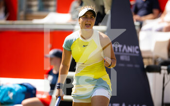 2022-06-15 - Bianca Andreescu of Canada in action against Karolina Pliskova of the Czech Republic during the second round of the 2022 bett1Open WTA 500 tennis tournament on June 15, 2022 at Rot-Weiss Tennis Club in Berlin, Germany - TENNIS - WTA - 2022 BETT1OPEN - INTERNATIONALS - TENNIS
