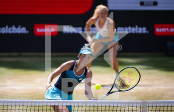 2022-06-19 - Storm Sanders of Australia & Katerina Siniakova of the Czech Republic in action during the doubles final of the 2022 bett1Open WTA 500 tennis tournament on June 19, 2022 at Rot-Weiss Tennis Club in Berlin, Germany - TENNIS - WTA - 2022 BETT1OPEN - INTERNATIONALS - TENNIS