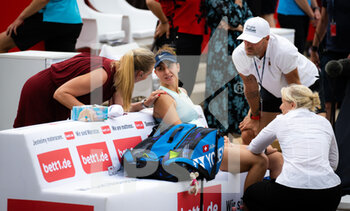 2022-06-19 - Belinda Bencic of Switzerland after the final against Ons Jabeur of Tunisia at the 2022 bett1Open WTA 500 tennis tournament on June 19, 2022 at Rot-Weiss Tennis Club in Berlin, Germany - TENNIS - WTA - 2022 BETT1OPEN - INTERNATIONALS - TENNIS