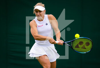 2022-06-28 - Daria Saville of Australia in action against Viktoriya Tomova of Bulgary during the first round of the 2022 Wimbledon Championships, Grand Slam tennis tournament on June 28, 2022 at All England Lawn Tennis Club in Wimbledon near London, England - TENNIS - WIMBLEDON 2022 - INTERNATIONALS - TENNIS
