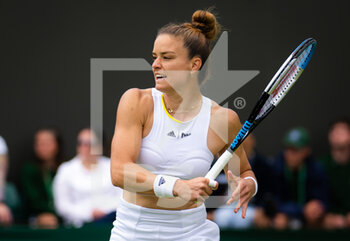 2022-06-28 - Maria Sakkari of Greece in action against Zoe Hives of Australia during the first round of the 2022 Wimbledon Championships, Grand Slam tennis tournament on June 28, 2022 at All England Lawn Tennis Club in Wimbledon near London, England - TENNIS - WIMBLEDON 2022 - INTERNATIONALS - TENNIS