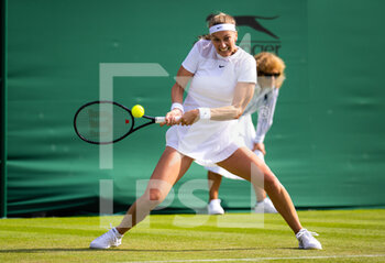 2022-06-28 - Petra Kvitova of the Czech Republic in action against Jasmine Paolini of Italy during the first round of the 2022 Wimbledon Championships, Grand Slam tennis tournament on June 28, 2022 at All England Lawn Tennis Club in Wimbledon near London, England - TENNIS - WIMBLEDON 2022 - INTERNATIONALS - TENNIS