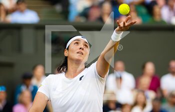 2022-07-05 - Ons Jabeur of Tunisia in action against Marie Bouzkova of the Czech Republic during the quarter-final of the 2022 Wimbledon Championships, Grand Slam tennis tournament on July 5, 2022 at All England Lawn Tennis Club in Wimbledon near London, England - TENNIS - WIMBLEDON 2022 - INTERNATIONALS - TENNIS