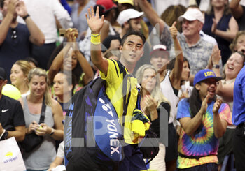 2022-08-30 - Rinky Hijikata of Australia salutes the fans while leaving the court during day 2 of the US Open 2022, 4th Grand Slam tennis tournament of the season on August 30, 2022 at USTA National Tennis Center in New York, United States - TENNIS - US OPEN 2022 - WEEK 1 - INTERNATIONALS - TENNIS