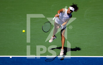 2022-09-03 - Yue Yuan of China during day 6 of the US Open 2022, 4th Grand Slam tennis tournament of the season on September 4, 2022 at USTA National Tennis Center in New York, United States - TENNIS - US OPEN 2022 - WEEK 2 - INTERNATIONALS - TENNIS