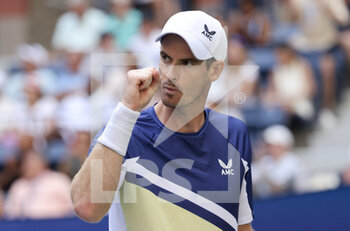2022-09-02 - Andy Murray of Great Britain during day 5 of the US Open 2022, 4th Grand Slam tennis tournament of the season on September 2, 2022 at USTA National Tennis Center in New York, United States - TENNIS - US OPEN 2022 - WEEK 1 - INTERNATIONALS - TENNIS