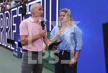 2022-09-02 - Alex Corretja and Kim Clijsters comment for Eurosport day 5 of the US Open 2022, 4th Grand Slam tennis tournament of the season on September 2, 2022 at USTA National Tennis Center in New York, United States - TENNIS - US OPEN 2022 - WEEK 1 - INTERNATIONALS - TENNIS