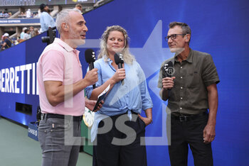2022-09-02 - Alex Corretja, Kim Clijsters, Mats Wilander comment for Eurosport day 5 of the US Open 2022, 4th Grand Slam tennis tournament of the season on September 2, 2022 at USTA National Tennis Center in New York, United States - TENNIS - US OPEN 2022 - WEEK 1 - INTERNATIONALS - TENNIS