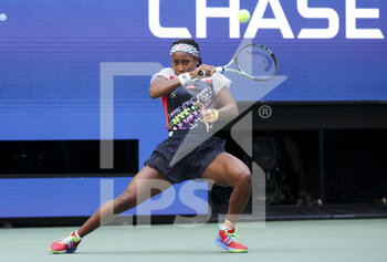 2022-09-02 - Coco Gauff of USA during day 5 of the US Open 2022, 4th Grand Slam tennis tournament of the season on September 2, 2022 at USTA National Tennis Center in New York, United States - TENNIS - US OPEN 2022 - WEEK 1 - INTERNATIONALS - TENNIS
