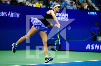 05/09/2022 - Danielle Collins of the United States during day 8 of the US Open 2022, 4th Grand Slam tennis tournament of the season on September 4, 2022 at USTA National Tennis Center in New York, United States - TENNIS - US OPEN 2022 - WEEK 2 - INTERNAZIONALI - TENNIS