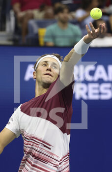 05/09/2022 - Casper Ruud of Norway during day 9 of the US Open 2022, 4th Grand Slam tennis tournament of the season on September 6, 2022 at USTA National Tennis Center in New York, United States - TENNIS - US OPEN 2022 - WEEK 2 - INTERNAZIONALI - TENNIS