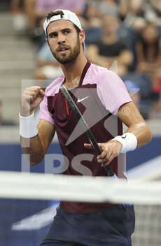 04/09/2022 - Karen Khachanov of Russia during day 7 of the US Open 2022, 4th Grand Slam tennis tournament of the season on September 4, 2022 at USTA National Tennis Center in New York, United States - TENNIS - US OPEN 2022 - WEEK 1 - INTERNAZIONALI - TENNIS