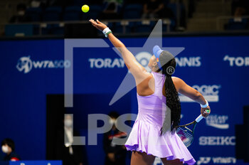19/09/2022 - Naomi Osaka of Japan in action during the first round of the 2022 Toray Pan Pacific Open WTA 500 tennis tournament - TENNIS - WTA - TORAY PAN PACIFIC OPEN - INTERNAZIONALI - TENNIS