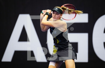 2022-10-03 - Elena Rybakina of Kazakhstan in action during the first round of the 2022 Agel Open WTA 500 tennis tournament on October 3, 2022 in Ostrava, Czech Republic - TENNIS - WTA - AGEL OPEN 2022 - INTERNATIONALS - TENNIS