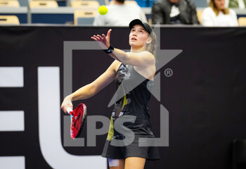 2022-10-03 - Elena Rybakina of Kazakhstan in action during the first round of the 2022 Agel Open WTA 500 tennis tournament on October 3, 2022 in Ostrava, Czech Republic - TENNIS - WTA - AGEL OPEN 2022 - INTERNATIONALS - TENNIS