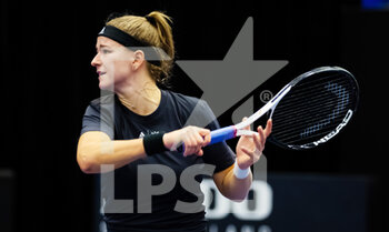 2022-10-06 - Karolina Muchova of the Czech Republic in action against Catherine McNally of the United States during the second round of the 2022 Agel Open WTA 500 tennis tournament on October 6, 2022 in Ostrava, Czech Republic - TENNIS - WTA - AGEL OPEN 2022 - INTERNATIONALS - TENNIS