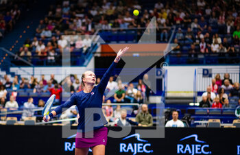 2022-10-08 - Barbora Krejcikova of the Czech Republic in action against Elena Rybakina of Kazakhstan during the semi-final of the 2022 Agel Open WTA 500 tennis tournament on October 8, 2022 in Ostrava, Czech Republic - TENNIS - WTA - AGEL OPEN 2022 - INTERNATIONALS - TENNIS