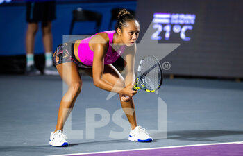 2022-10-17 - Leylah Fernandez of Canada in action during her first-round match at the 2022 WTA Guadalajara Open Akron WTA 1000 tennis tournament on October 17, 2022 in Guadalajara, Mexico - TENNIS - WTA - GUADALAJARA OPEN AKRON 2022 - INTERNATIONALS - TENNIS