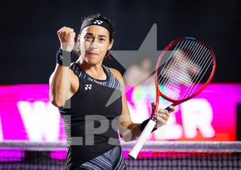 2022-10-18 - Caroline Garcia of France in action against Rebecca Marino of Canada during the second round of the 2022 WTA Guadalajara Open Akron WTA 1000 tennis tournament on October 18, 2022 in Guadalajara, Mexico - TENNIS - WTA - GUADALAJARA OPEN AKRON 2022 - INTERNATIONALS - TENNIS