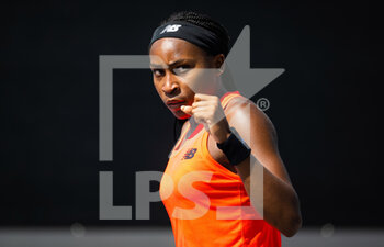 2022-10-20 - Coco Gauff of the United States in action against Martina Trevisan of Italy during the third round of the 2022 WTA Guadalajara Open Akron WTA 1000 tennis tournament on October 20, 2022 in Guadalajara, Mexico - TENNIS - WTA - GUADALAJARA OPEN AKRON 2022 - INTERNATIONALS - TENNIS