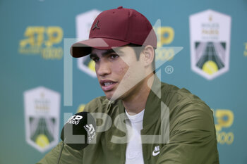 2022-10-31 - Carlos Alcaraz of Spain press conference during day 1 of the Rolex Paris Masters 2022, ATP Masters 1000 tennis tournament on October 29, 2022 at Accor Arena in Paris, France - TENNIS - ROLEX PARIS MASTERS 2022 - INTERNATIONALS - TENNIS