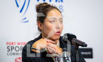2022-11-01 - Jessica Pegula of the United States talks to the media after her first round-robin match during the 2022 WTA Finals Fort Worth tennis tournament on November 1, 2022 in Fort Worth, United States - TENNIS - 2022 WTA FINALS FORT WORTH - INTERNATIONALS - TENNIS