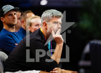 2022-11-03 - Tomasz Wiktorowski during the second round-robin match at the 2022 WTA Finals Fort Worth tennis tournament on November 3, 2022 in Fort Worth, United States - TENNIS - 2022 WTA FINALS FORT WORTH - INTERNATIONALS - TENNIS