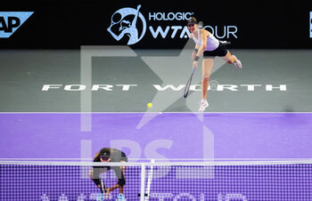 2022-11-05 - Anna Danilina of Kazakhstan & Beatriz Haddad Maia of Brazil in action during the third round-robin doubles match at the 2022 WTA Finals Fort Worth tennis tournament on November 5, 2022 in Fort Worth, United States - TENNIS - 2022 WTA FINALS FORT WORTH - INTERNATIONALS - TENNIS