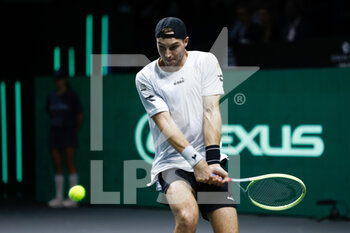 24/11/2022 - Jan-Lennard Struff of Germany celebrates the victory against Denis Shapovalov of Canada during the first tennis match from Davis Cup Finals 2022, Quarter-Finals round, played between Germany and Canada on november 24, 2022 at Palacio de Deportes Martin Carpena pavilion in Malaga, Spain - TENNIS - DAVIS CUP FINALS 2022 - GERMANY V CANADA - INTERNAZIONALI - TENNIS