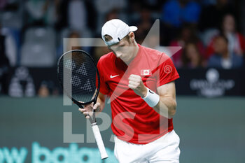 27/11/2022 - Denis Shapovalov of Canada in action against Thanasi Kokkinakis of Australia during the first tennis match from Davis Cup Finals 2022, Final, between Canada and Australia on november 27, 2022 at Palacio de Deportes Martin Carpena pavilion in Malaga, Spain - TENNIS - DAVIS CUP FINALS 2022 - CANADA V AUSTRALIA - INTERNAZIONALI - TENNIS