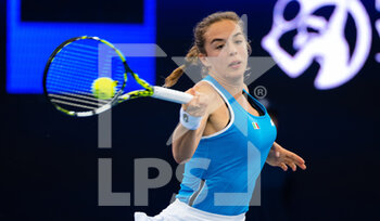 2022-12-30 - Lucia Bronzetti of Italy in action during the second round-robin match of the 2023 United Cup Brisbane tennis tournament on December 30, 2022 in Brisbane, Australia - TENNIS - UNITED CUP 2023 - INTERNATIONALS - TENNIS