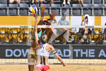 2022-06-17 - Sarah Pavan (CAN)  during the Beach Volleyball World Championships quarterfinals on 17th June 2022 at the Foro Italico in Rome, Italy. - BEACH VOLLEYBALL WORLD CHAMPIONSHIPS (QUARTERFINALS) - BEACH VOLLEY - VOLLEYBALL