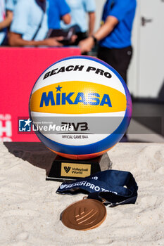 2022-06-19 - The official ball during the Beach Volleyball , Paris Beach Pro Tour on October 1, 2023 at Roland Garros, Paris, France - BEACH VOLLEYBALL - PARIS BEACH PRO TOUR - BEACH VOLLEY - VOLLEYBALL