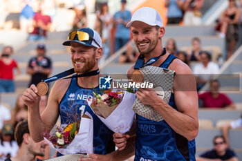 2022-06-19 - Alexander Brouwer of Netherlands and Robert Meeuwsen of Netherlands celebrate the victory after the Beach Volleyball , Paris Beach Pro Tour on October 1, 2023 at Roland Garros, Paris, France - BEACH VOLLEYBALL - PARIS BEACH PRO TOUR - BEACH VOLLEY - VOLLEYBALL